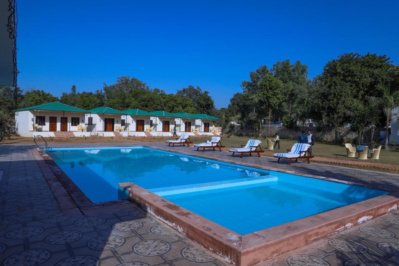 Hotel Yash Vilas Sawai Madhopur Exteriör bild