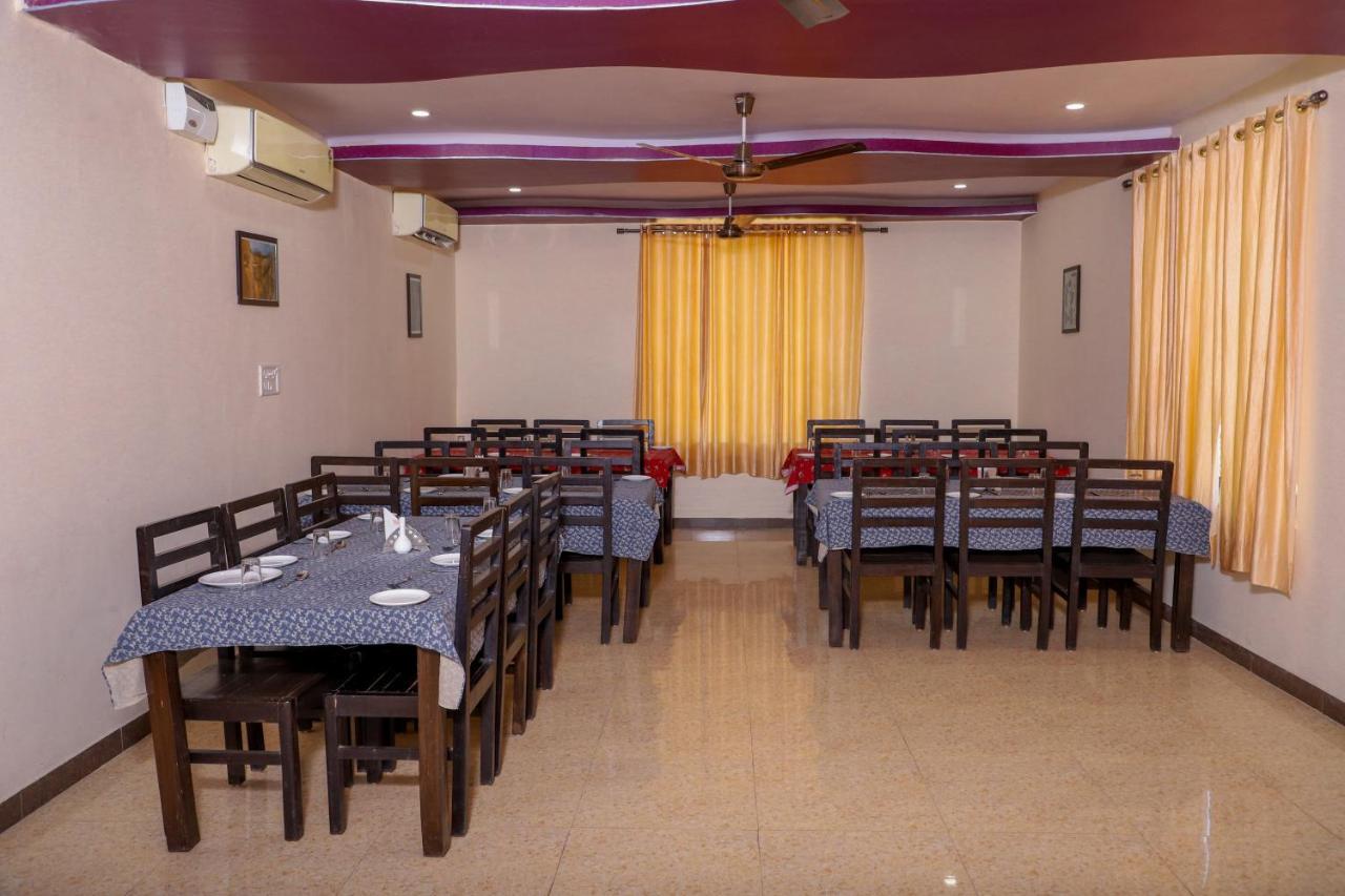 Hotel Yash Vilas Sawai Madhopur Exteriör bild