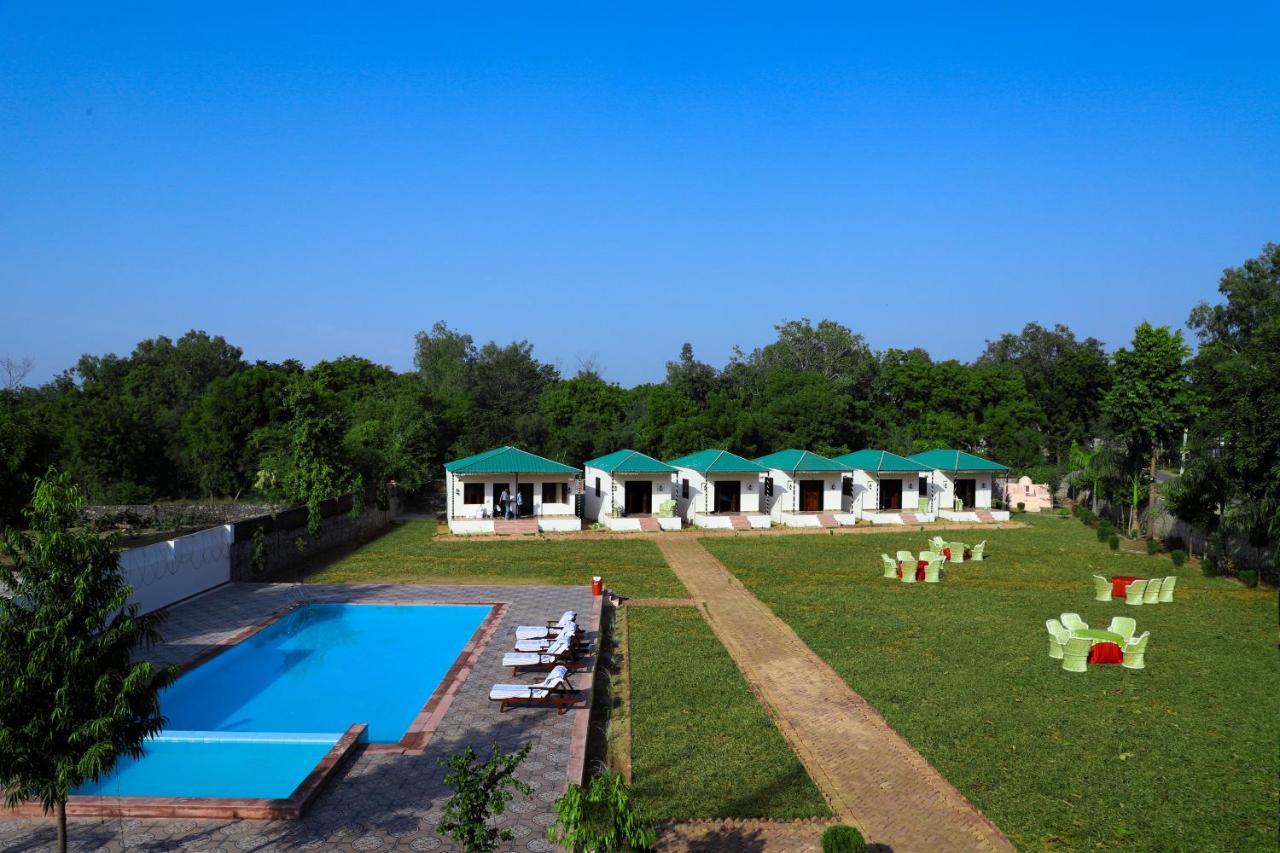Hotel Yash Vilas Sawai Madhopur Exteriör bild